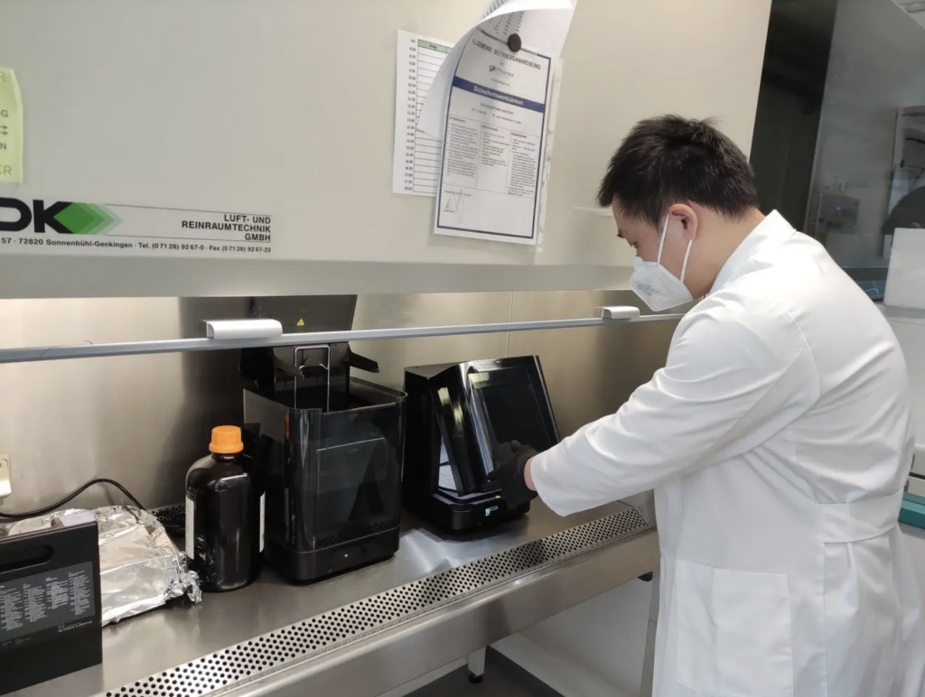 Form 3 3D printer installed in Pixel Bio R&D laboratory Form 3 3D printer installed in Pixel Bio R&D laboratory