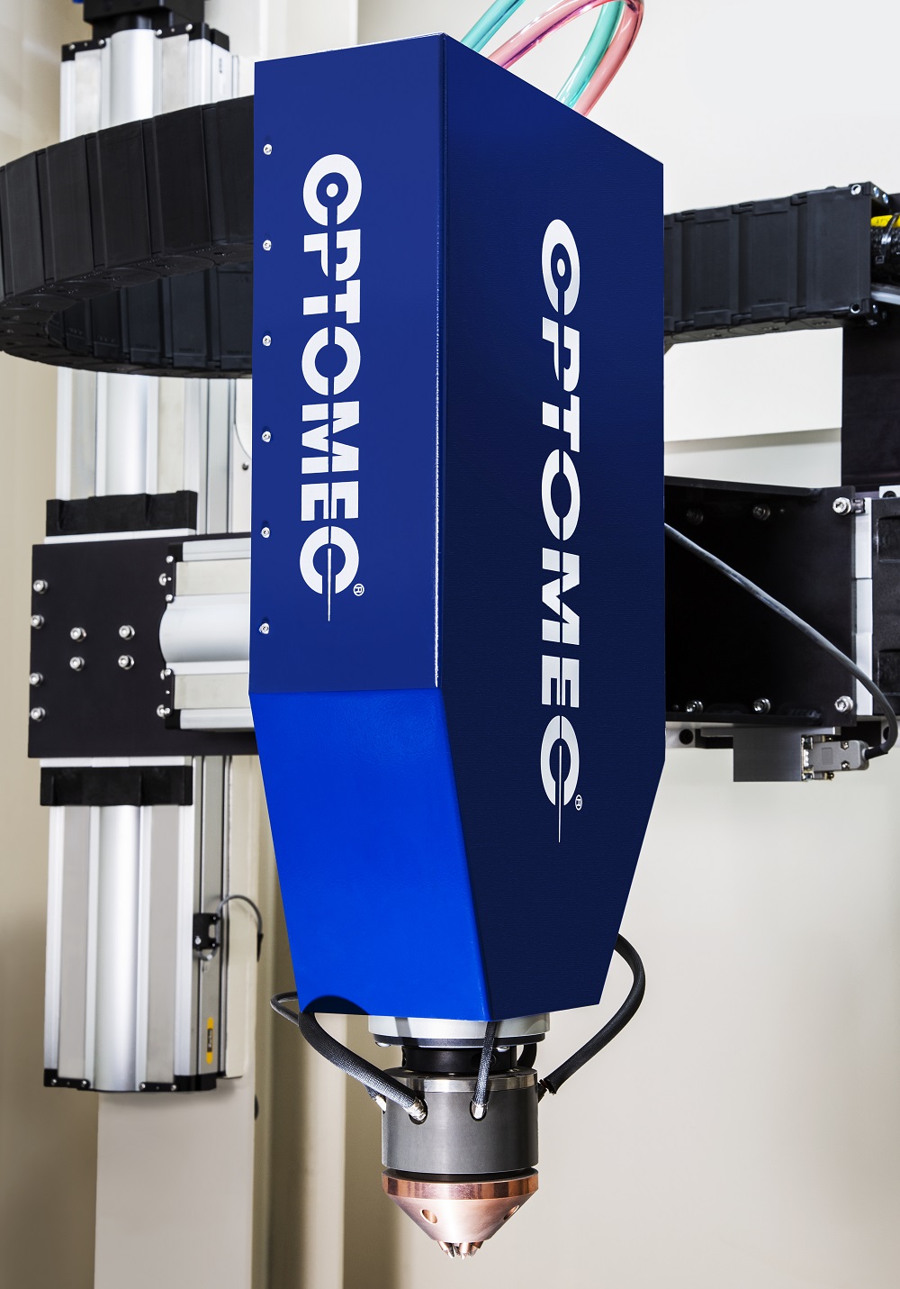 Optomec's new LDH 3.X laser deposition head provides maximum flexibility to achieve the best DED construction across the entire laser power range Optomec's new LDH 3.X laser deposition head provides maximum flexibility to achieve the best DED construction across the entire laser power range